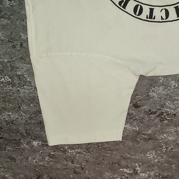 1991. Made in USA. Victory in the Gulf. Single-stitch. Desert Storm War. Medium - Picture 14 of 15